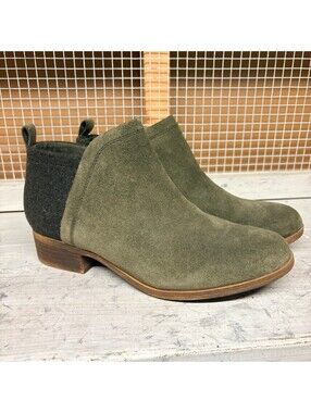 TOMS Deia Women's Size 8 Olive Green Suede Ankle Boots Side Zip